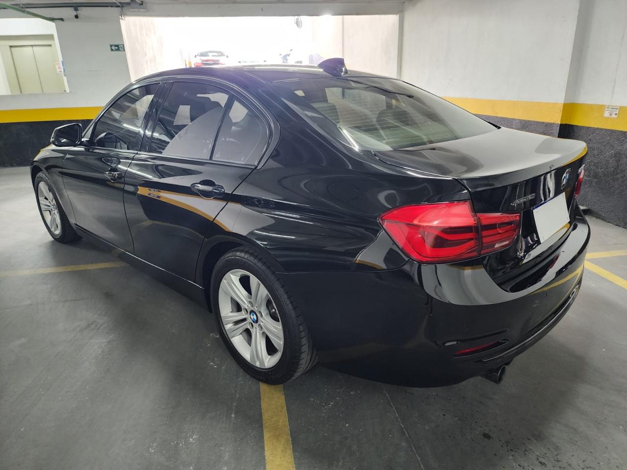 BMW 320I 2.0 Active