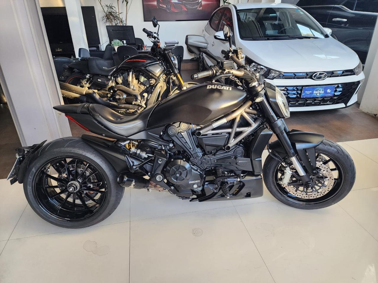 DUCATI XDIAVEL