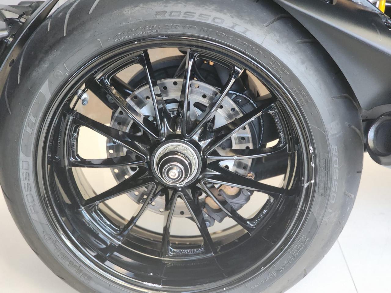 DUCATI XDIAVEL