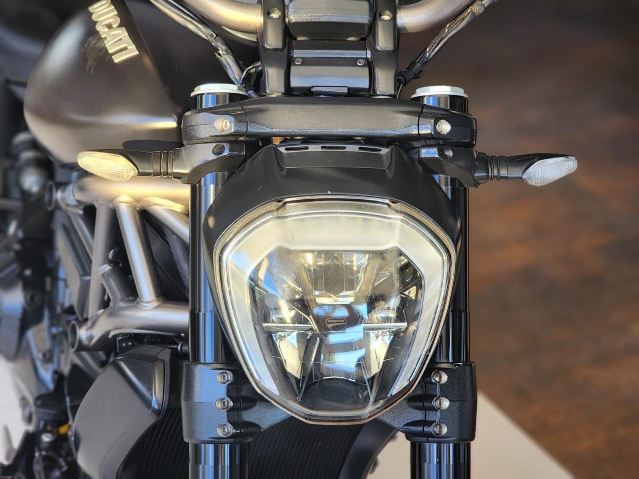 DUCATI XDIAVEL