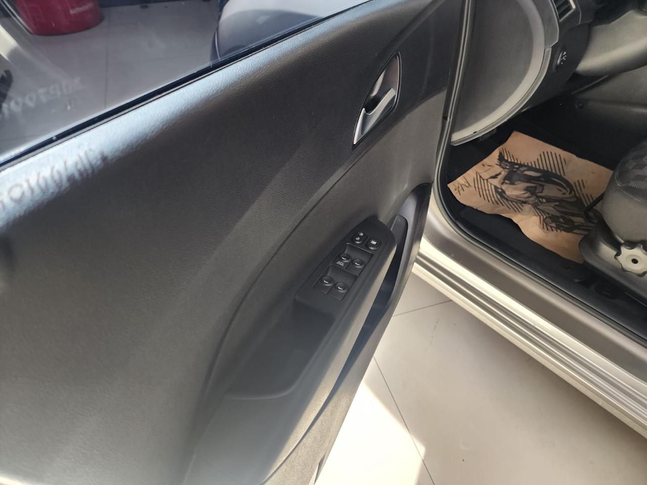 Hyundai HB20 confort 1.6 aut