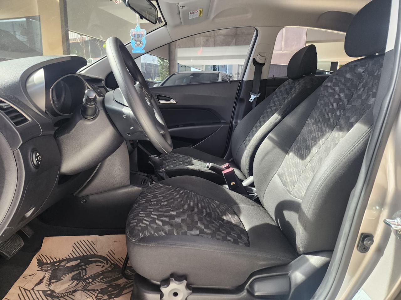 Hyundai HB20 confort 1.6 aut