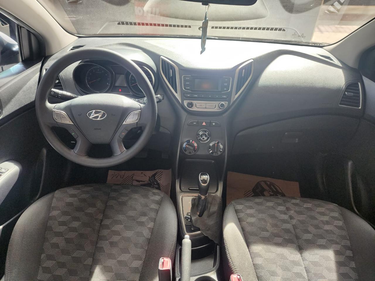 Hyundai HB20 confort 1.6 aut