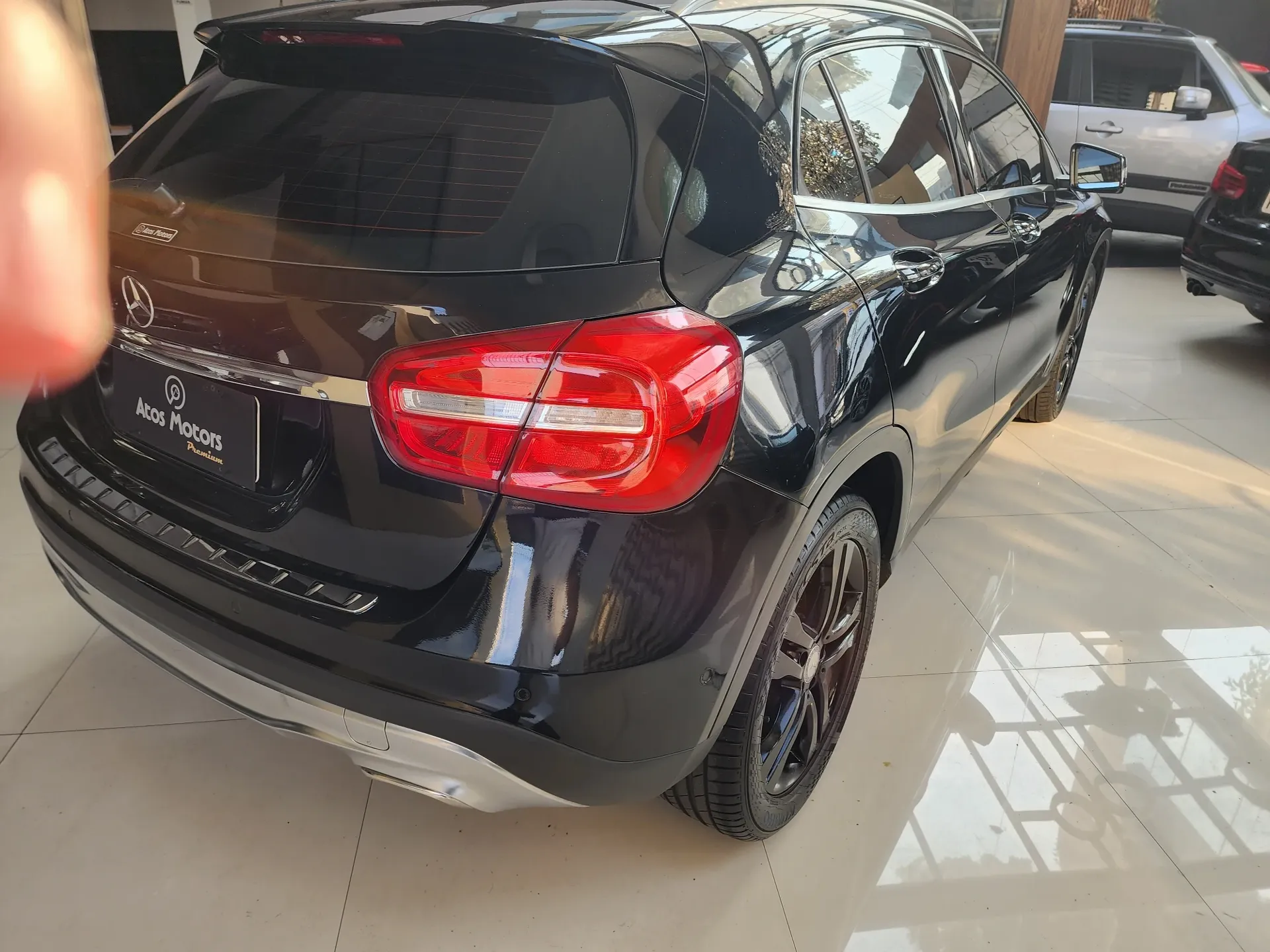 MERCEDES-BENZ GLA 200