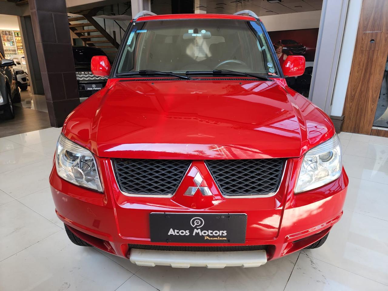 Mitsubishi Pajero Tr4 - 2010