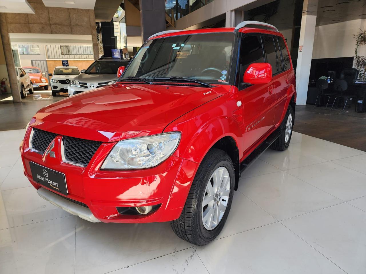 Mitsubishi Pajero Tr4