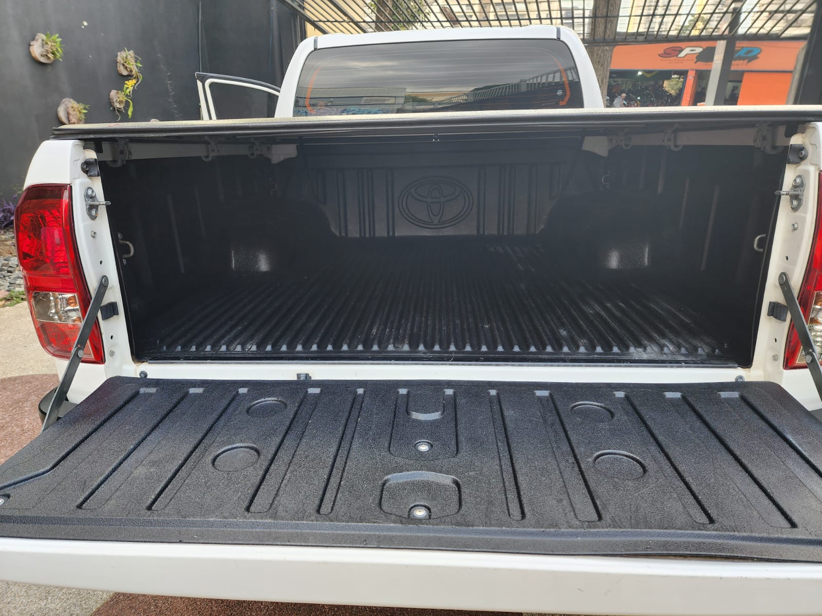 Toyota Hilux CD 2.7 4x2