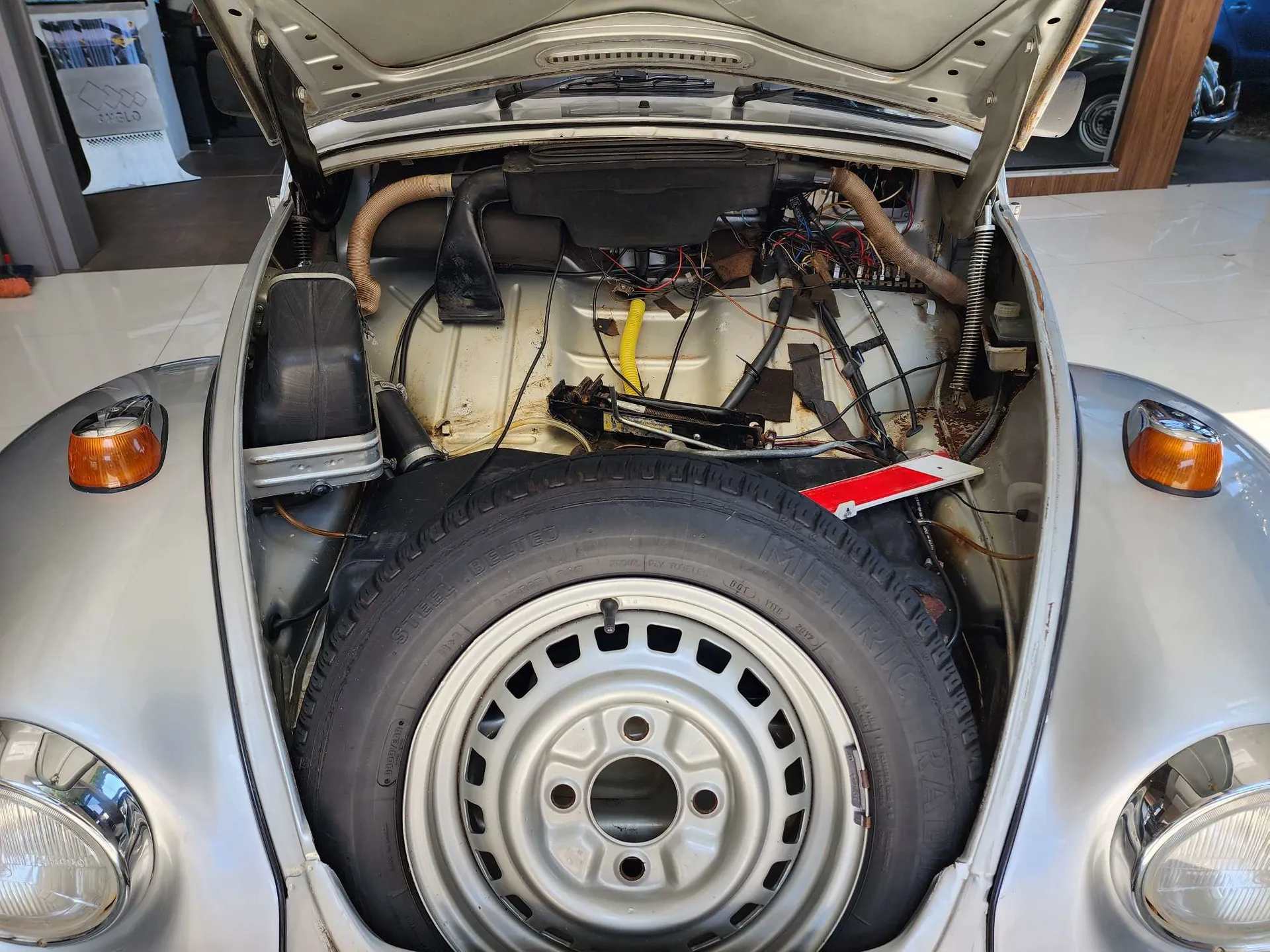 VOLKSWAGEN FUSCA